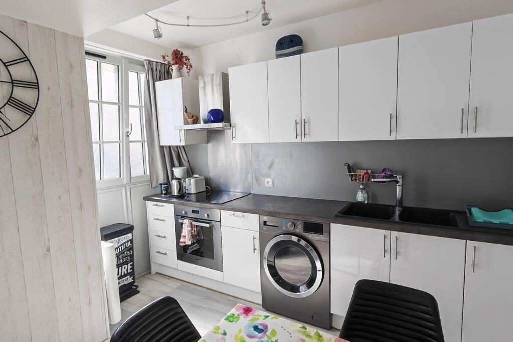 Appartement Cosy 2 Pieces Hyper Centre Рошфор Экстерьер фото